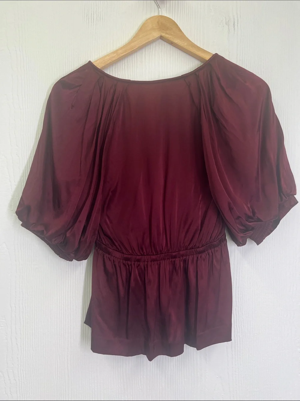 Madewell - Shirred Puff Short Sleeve Burgundy Deep V Neck Blouse Size Small